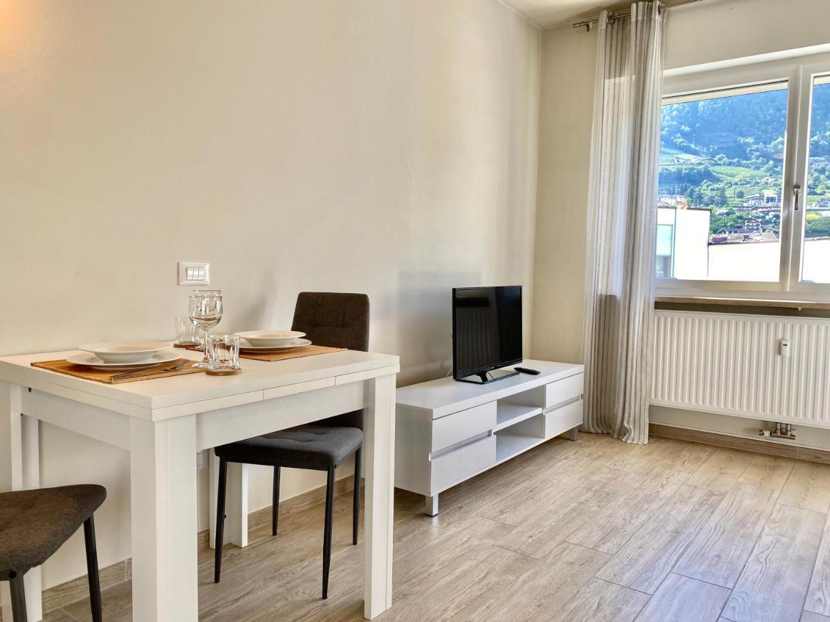 Bright Studio Apartment With Free Private Parking Merano Eksteriør bilde